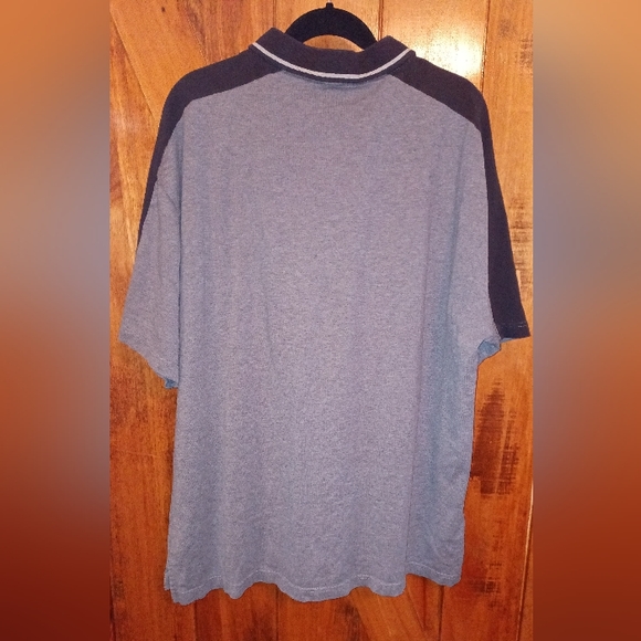 ✨ COLLECTABLE ✨ Wiley E. Coyote Men's Dress Shirt 🐺 - Picture 2 of 6